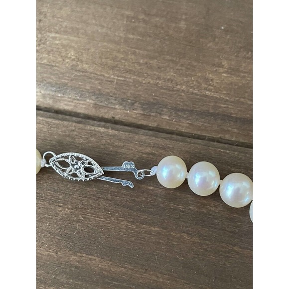 14k White Gold 6mm Pearl Necklace - 17” Hand Knotted - Rose Overtone Lustre - Picture 9 of 12